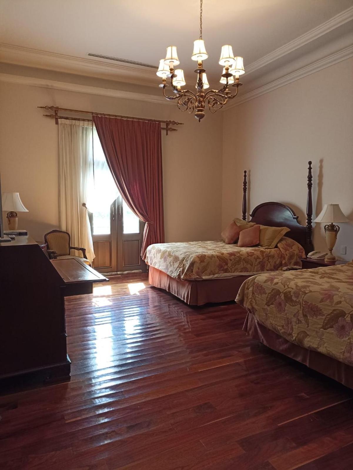 Hotel Real Hacienda Santo Tomas Colonia Gustavo Baz Prada Exteriör bild