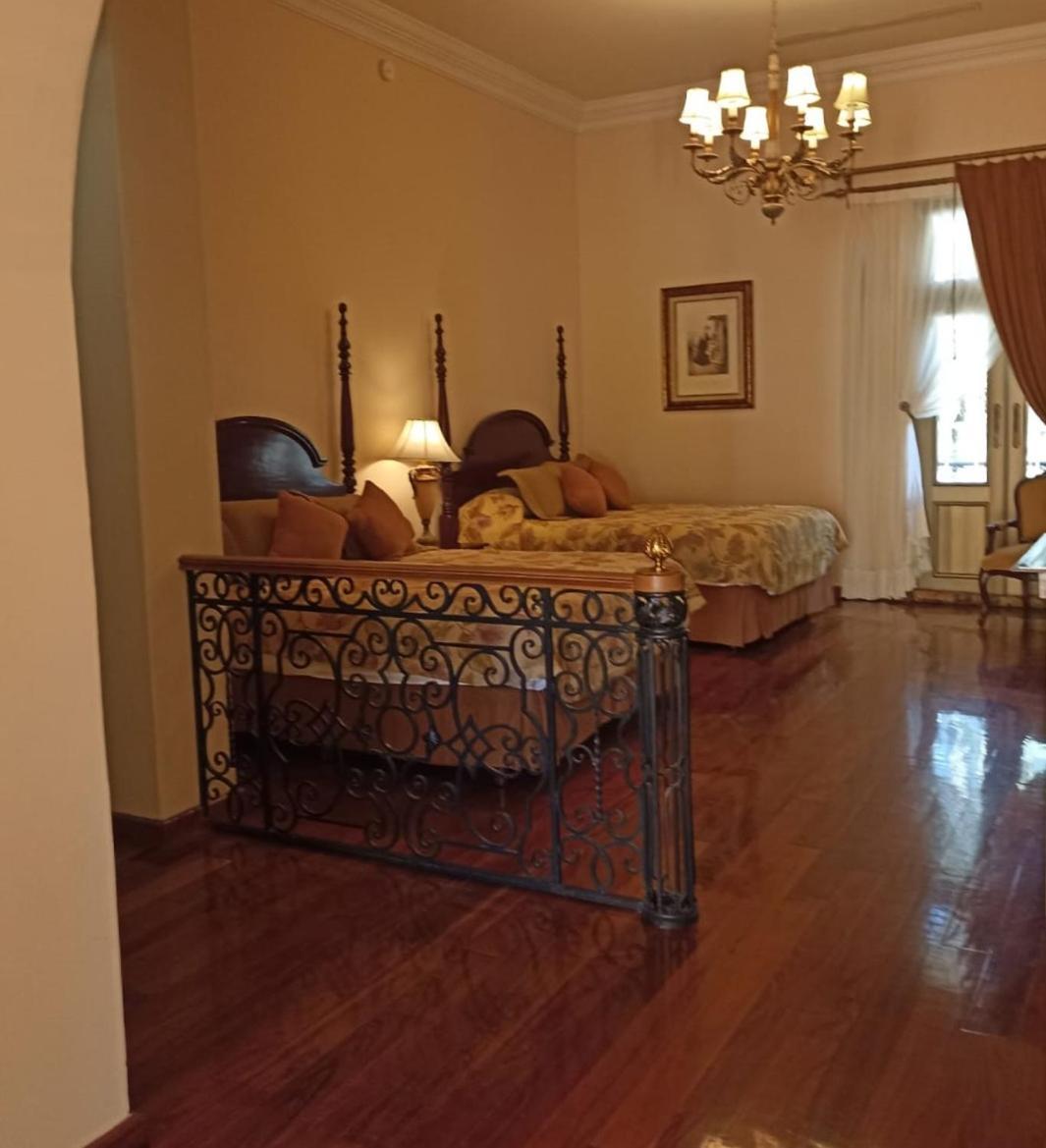 Hotel Real Hacienda Santo Tomas Colonia Gustavo Baz Prada Exteriör bild