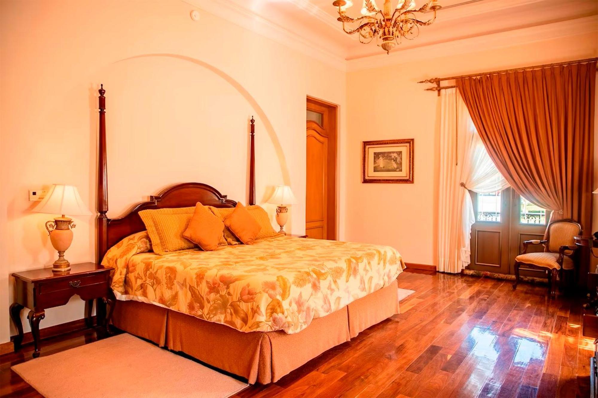 Hotel Real Hacienda Santo Tomas Colonia Gustavo Baz Prada Exteriör bild