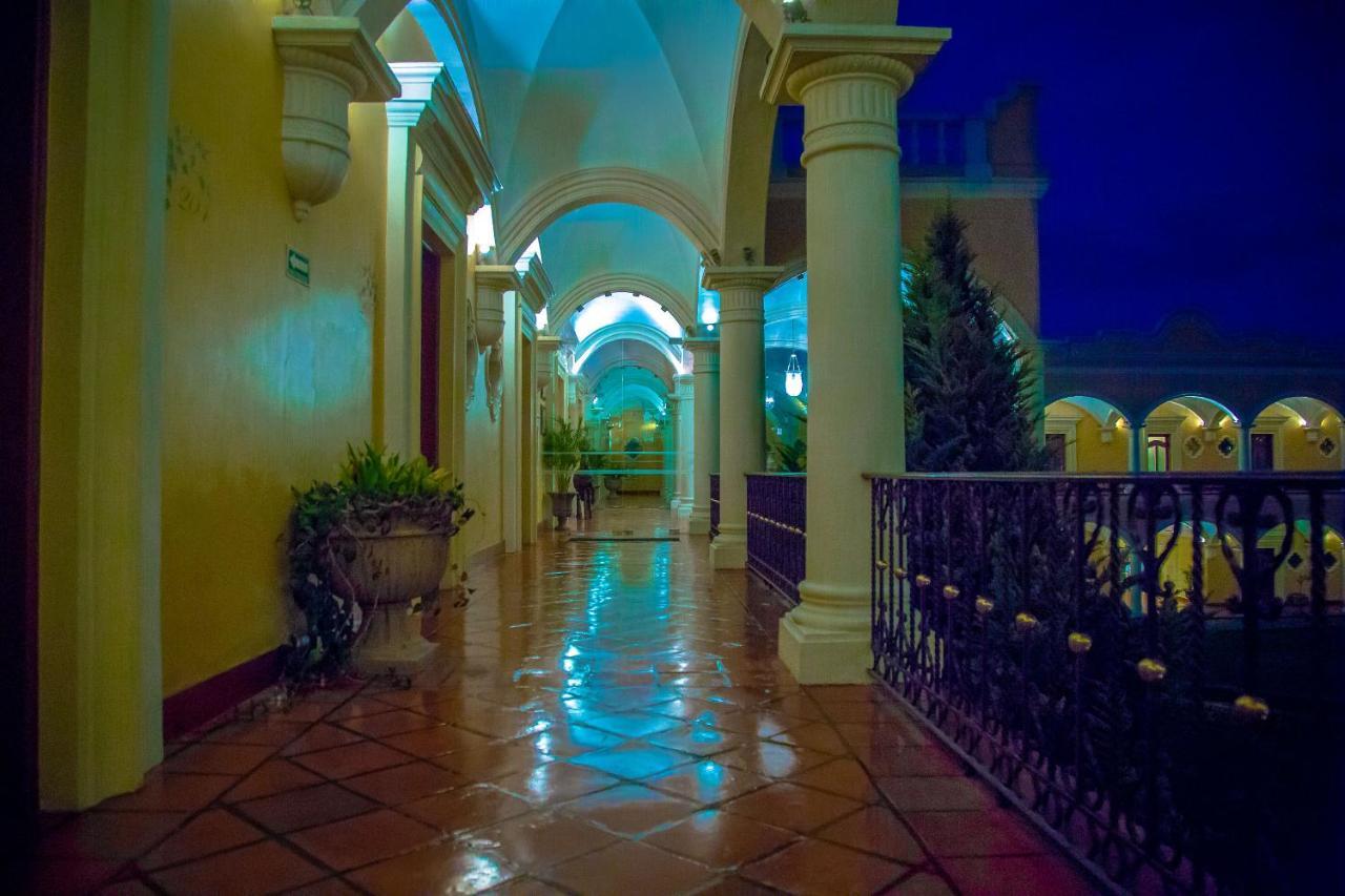 Hotel Real Hacienda Santo Tomas Colonia Gustavo Baz Prada Exteriör bild